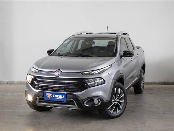 FIAT TORO 2.0 16V TURBO DIESEL VOLCANO 4WD AT9 FIAT TORO 2.0 16V TURBO DIESEL VOLCANO 4WD AT9